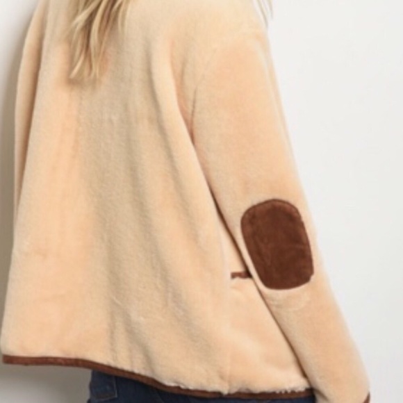 #216 Plushy Zipped Sweater - Picture 3 of 6